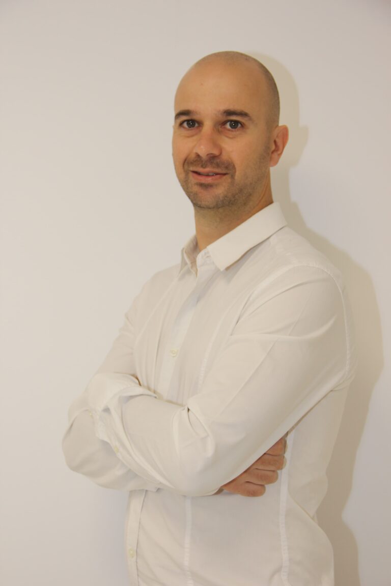 Dra. Adrián Hernández_ Ortodoncia en Valladolid